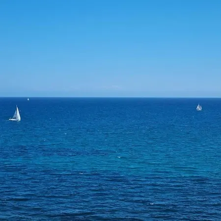 Amaizing Flat With Sea View Apartment *