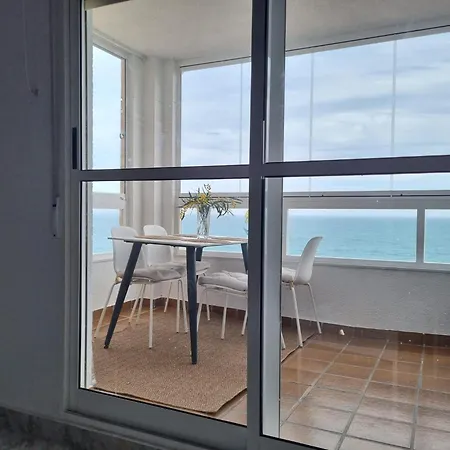 Amaizing Flat With Sea View Apartment